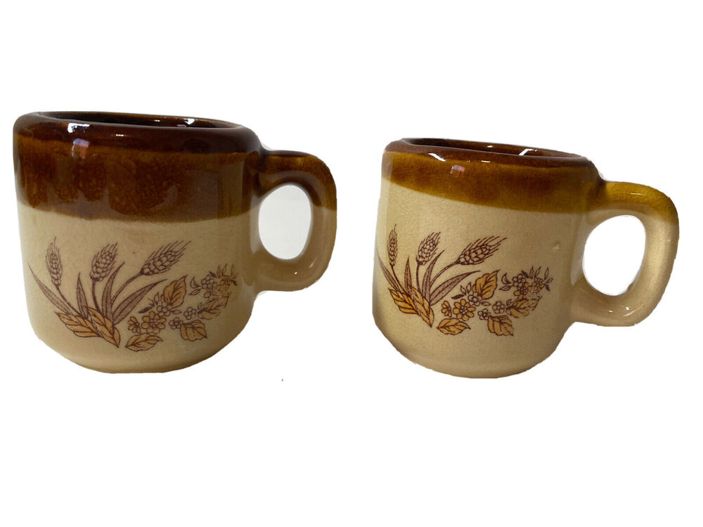 2 Coffee Tea Cups Vintage Brown Glaze Wheat Flower Theme Made in Japan Mugs 70s